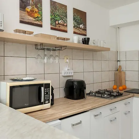 Apartmán Cosy Pomorska With Playground In The Courtyard By Renters *