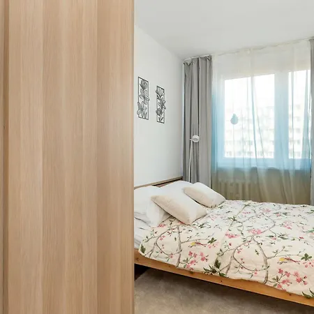 Cosy Pomorska With Playground In The Courtyard By Renters Apartment Gdansk