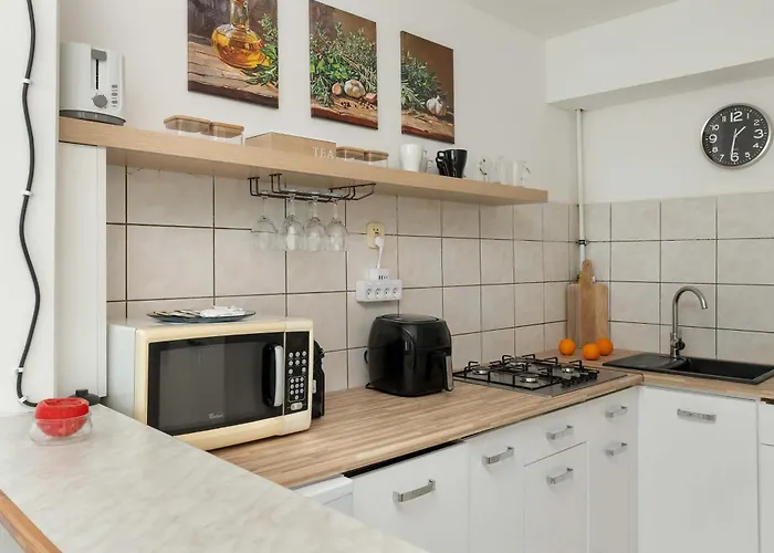 Apartamento Cosy Pomorska With Playground In The Courtyard By Renters *