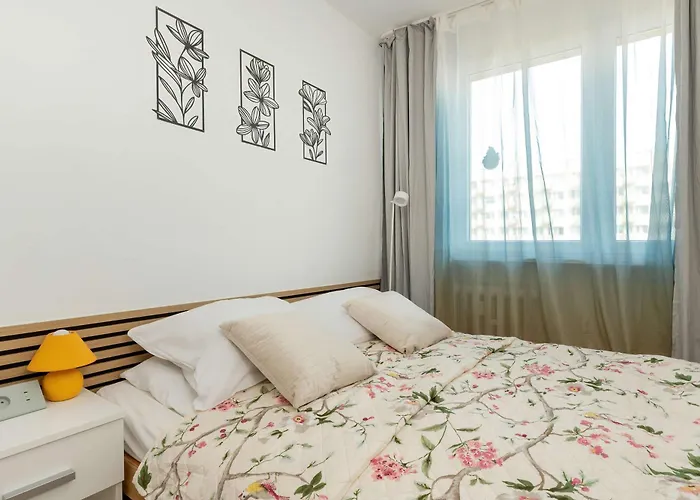 Apartman Cosy Pomorska With Playground In The Courtyard By Renters