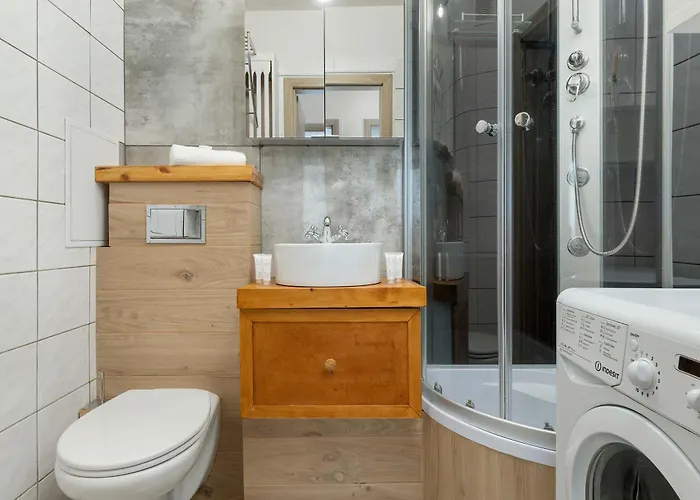 Apartamento Cosy Pomorska With Playground In The Courtyard By Renters