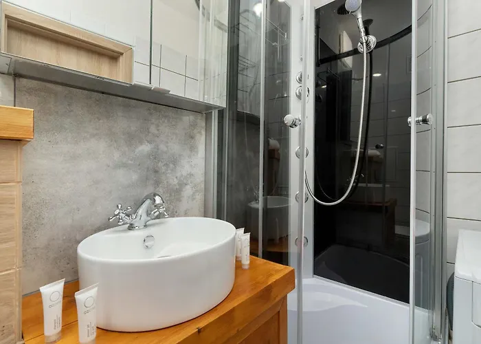 Apartman Cosy Pomorska With Playground In The Courtyard By Renters Gdańsk