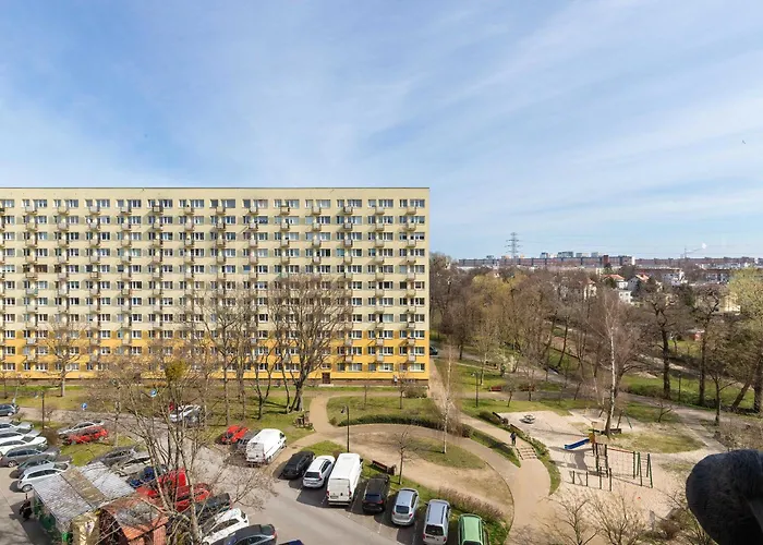Cosy Pomorska With Playground In The Courtyard By Renters *